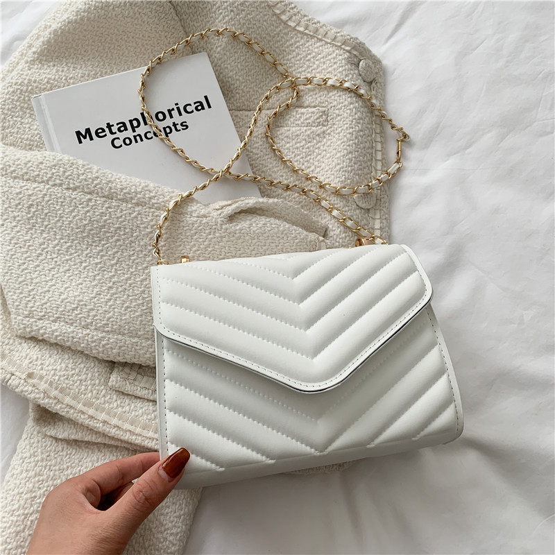 Women's White Black Quilted Ch - Chain Crossbody Quilted ulasan dan harga