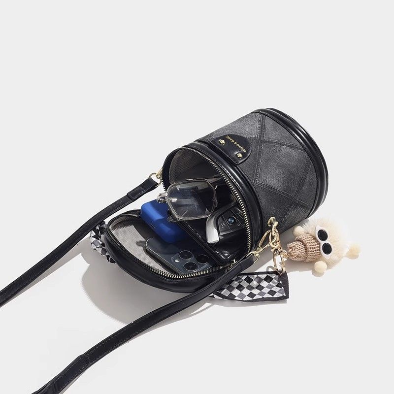JIAERDI Retro Quilted Ribbon H - Chain Crossbody Quilted ulasan dan harga