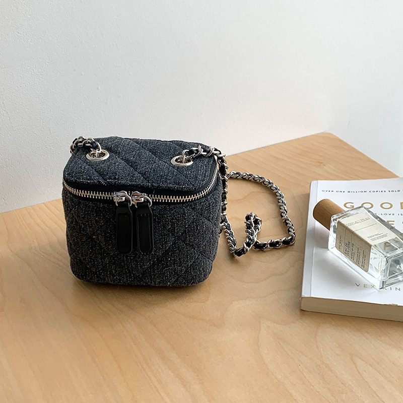 Small Quilted Box Crossbody Pu - Chain Crossbody Quilted ulasan dan harga