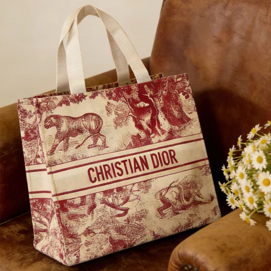 Christian Dior Dior’s bag Red  - Luxury Bags Dior ulasan dan harga